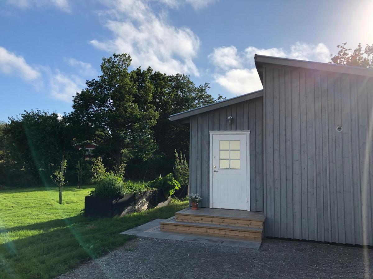 Mysig Nybyggd Stuga Naera Hav Och Natur Klovedal Exteriér fotografie
